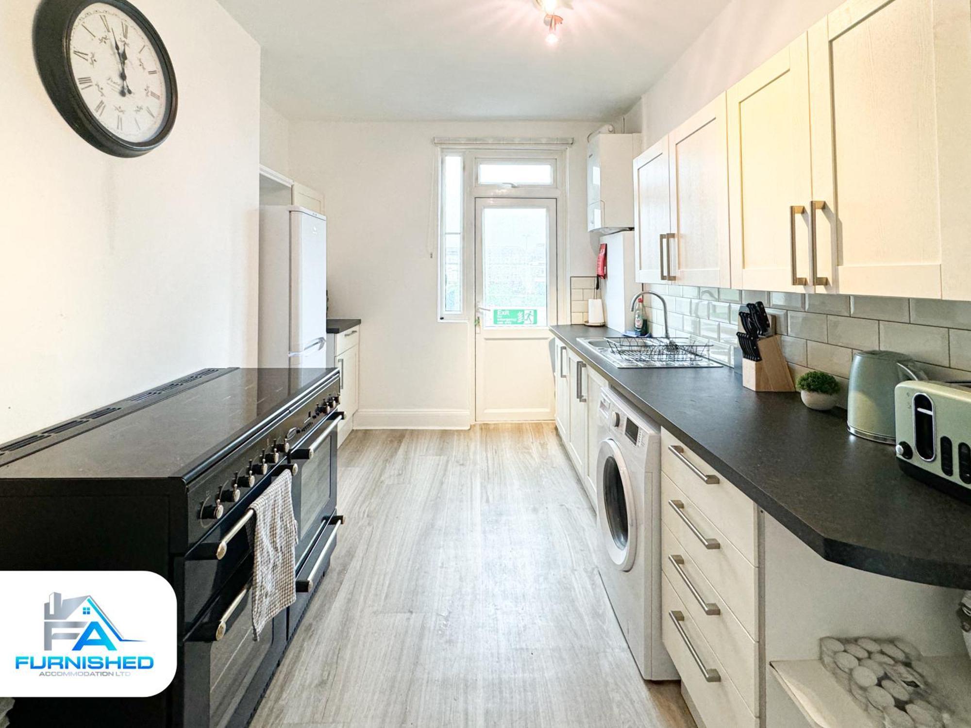 Free Parking - Family - Spacious Ferienhaus